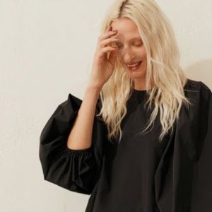 Meet your Posher, Naomi